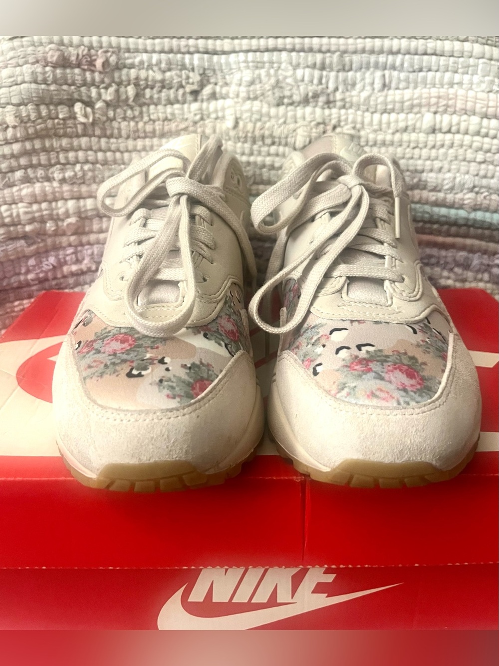 Nike Air Max 1 Floral Desert Sand Women’s size 8 AQ6378 001